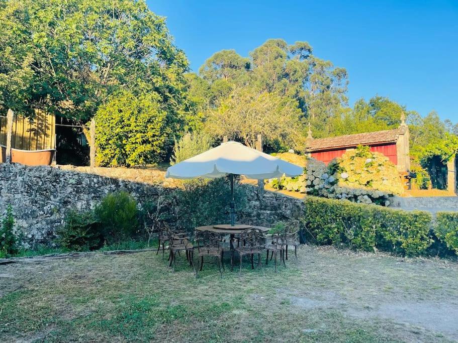 Casa Mercedes Ponteareas Bagian luar foto