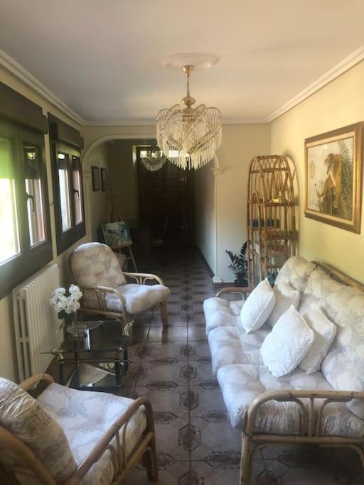Casa Mercedes Ponteareas Bagian luar foto