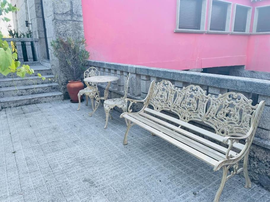 Casa Mercedes Ponteareas Bagian luar foto